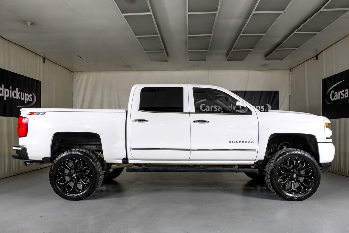 Used 2018 Chevrolet Silverado 1500 LTZ Z71 w/ LTZ Plus Package AWD/4WD image 5