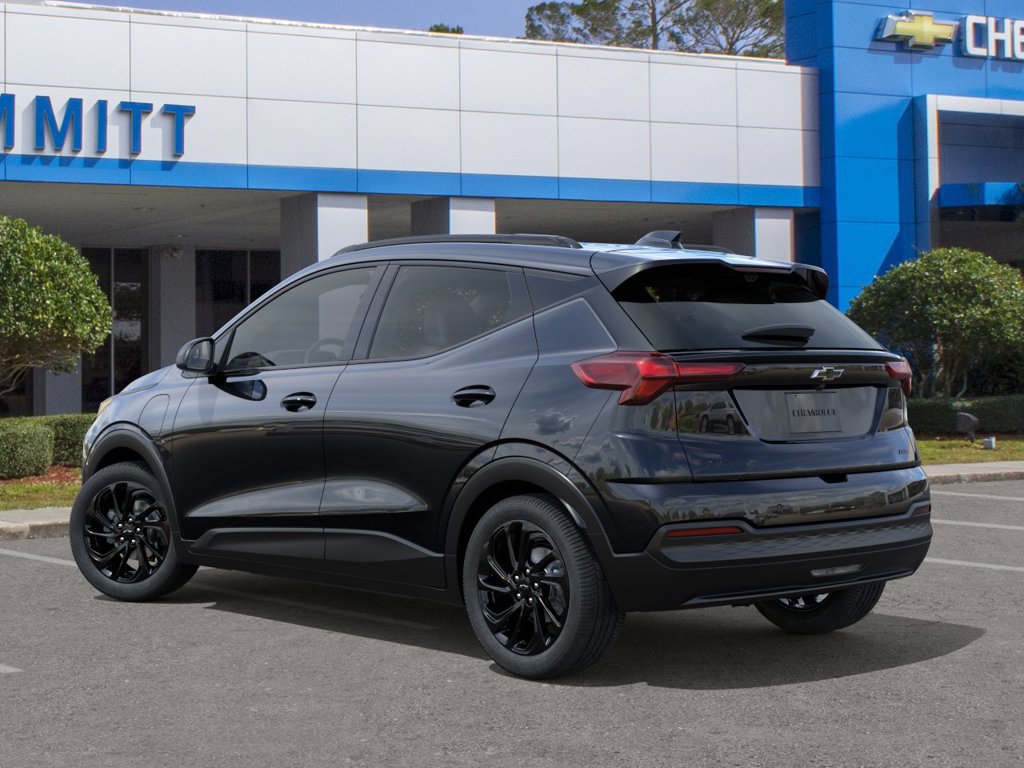 New 2027 Chevrolet Bolt RS w/ Technology Package FWD image 3