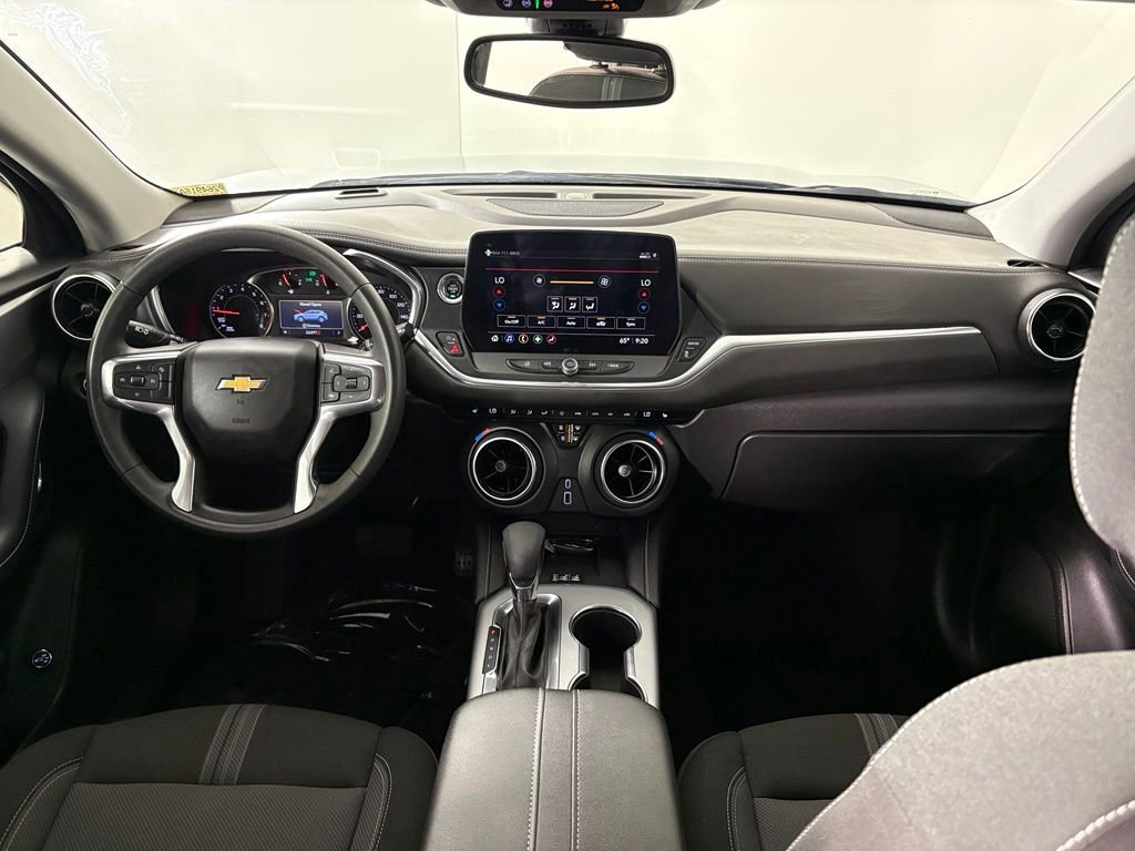 Used 2024 Chevrolet Blazer LT w/ Convenience Package FWD image 40