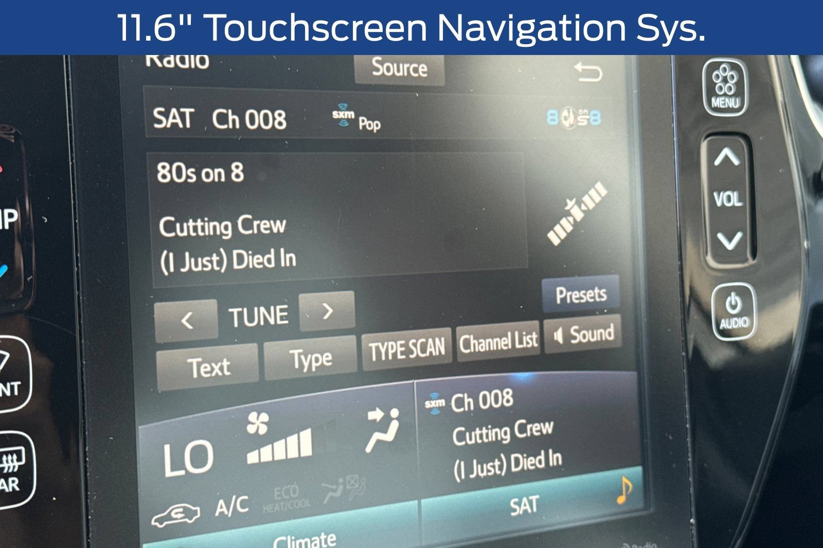 Used 2020 Toyota Prius Prime XLE FWD image 23