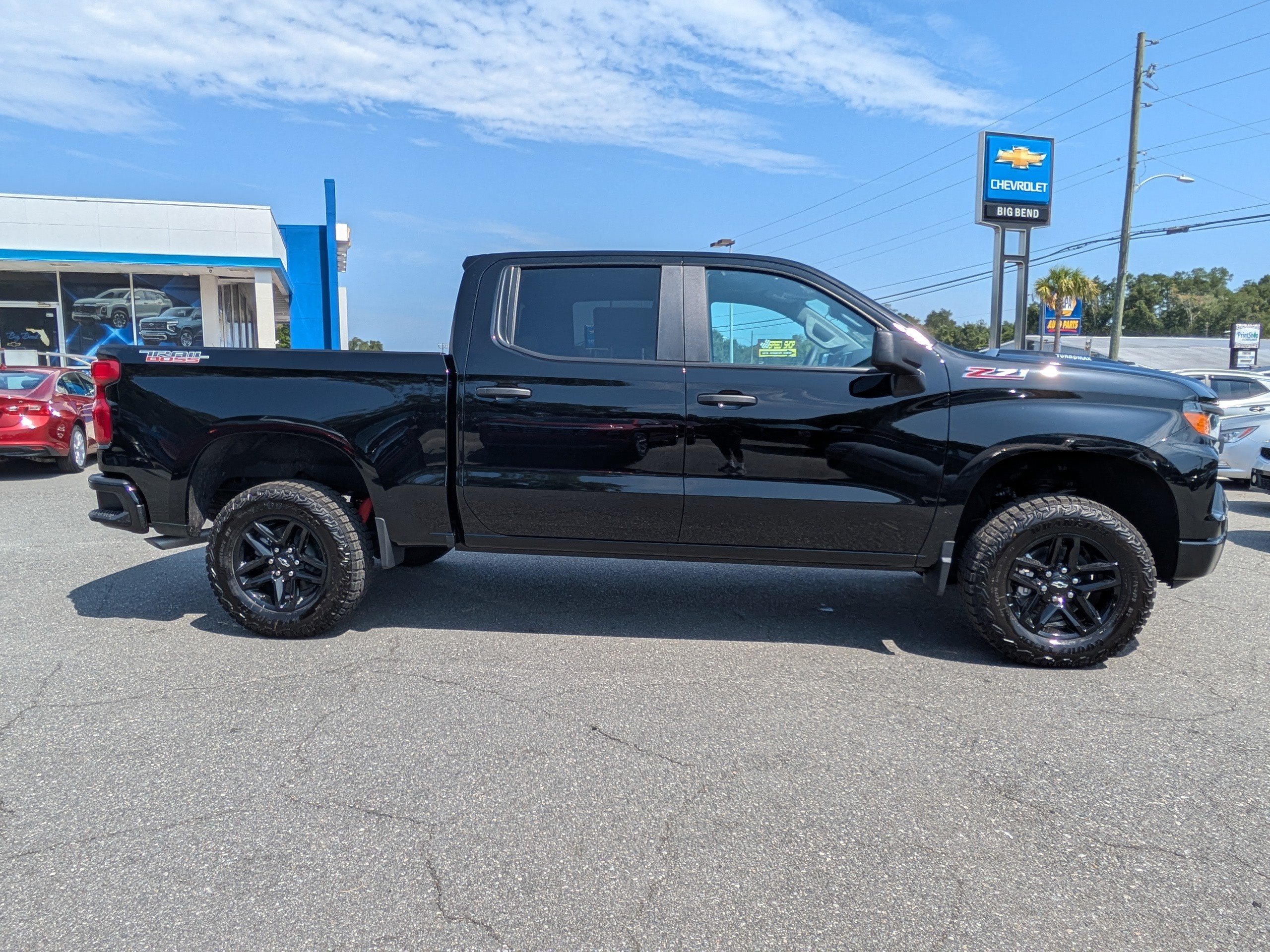 New 2026 Chevrolet Silverado 1500 Custom Trail Boss AWD/4WD image 3