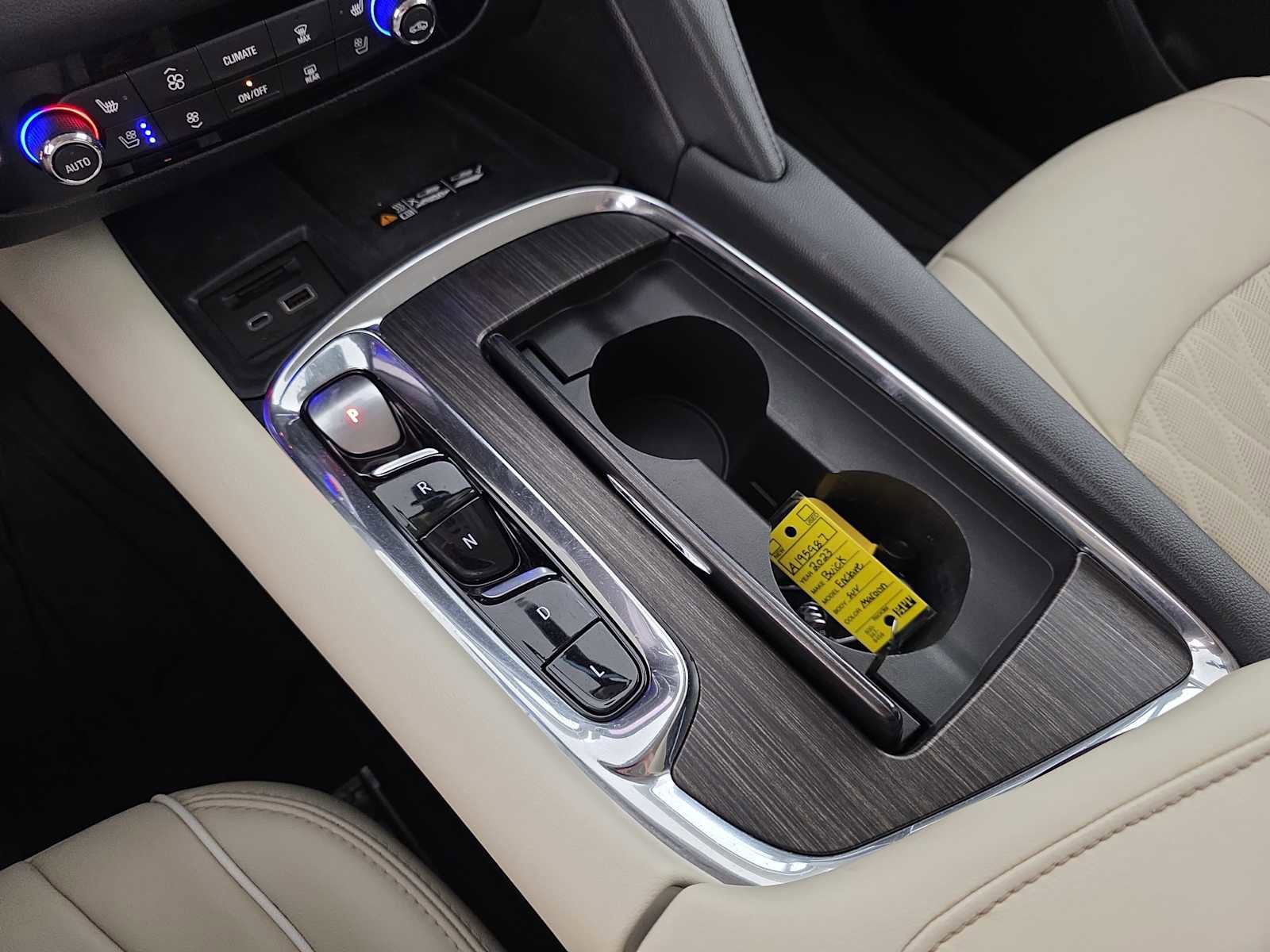 Used 2023 Buick Enclave Avenir w/ Avenir Technology Package image 18