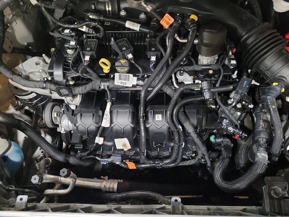 Used 2024 Ford Edge Titanium image 30