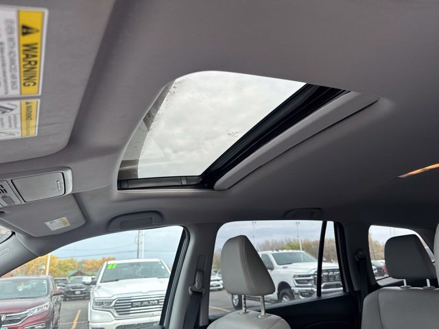 Used 2017 Honda Pilot EX-L image 13