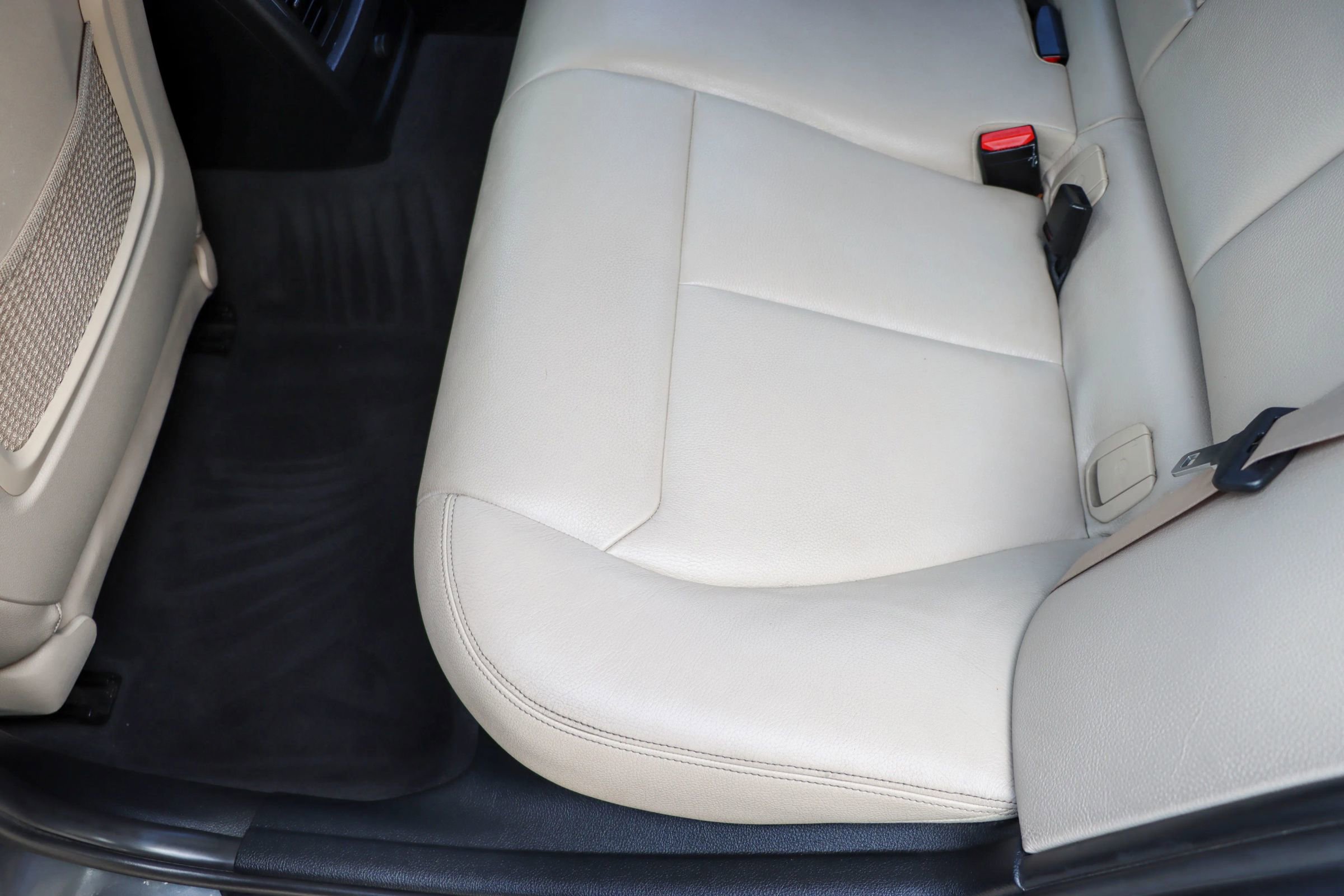 Used 2016 BMW 340i Sedan RWD image 18
