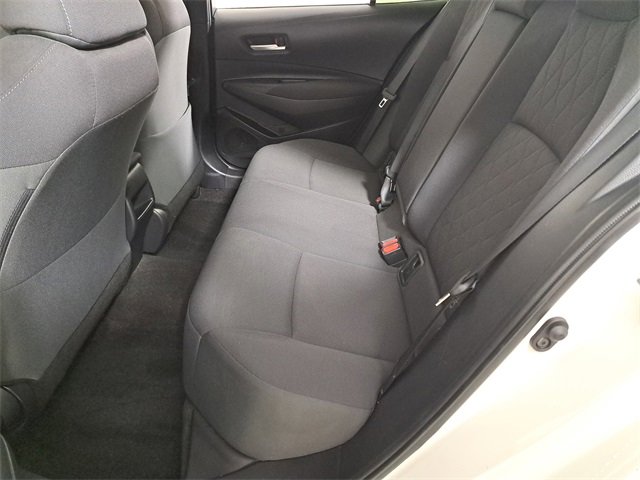 Used 2020 Toyota Corolla LE image 12