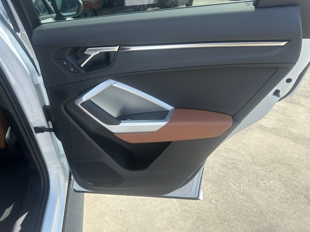 New 2025 Audi Q3 2.0T Premium image 22