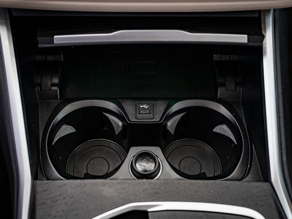 Used 2023 BMW 330i xDrive Sedan w/ M Sport Package image 30