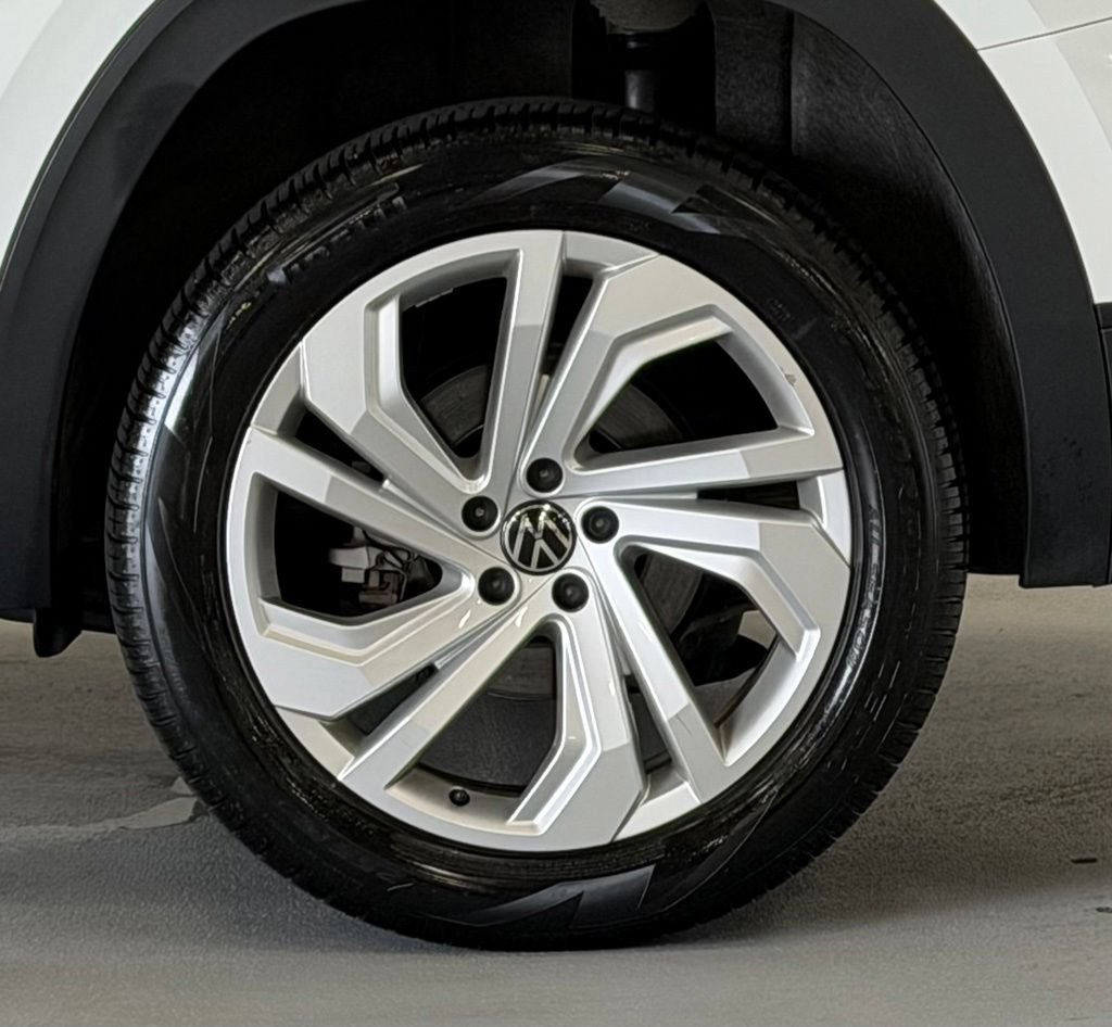 Used 2023 Volkswagen Atlas SE AWD/4WD image 8