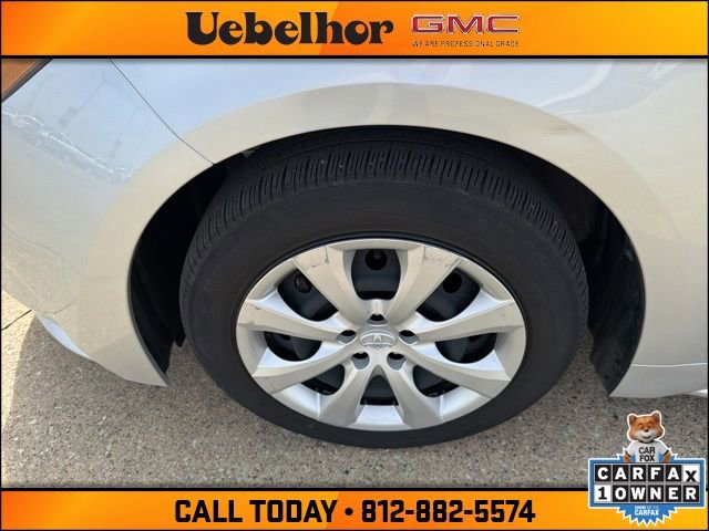 Used 2025 Toyota Corolla LE image 13