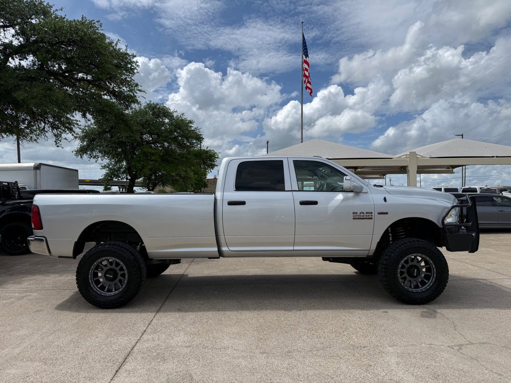 Used 2018 RAM 2500 Tradesman w/ Chrome Appearance Group image 8