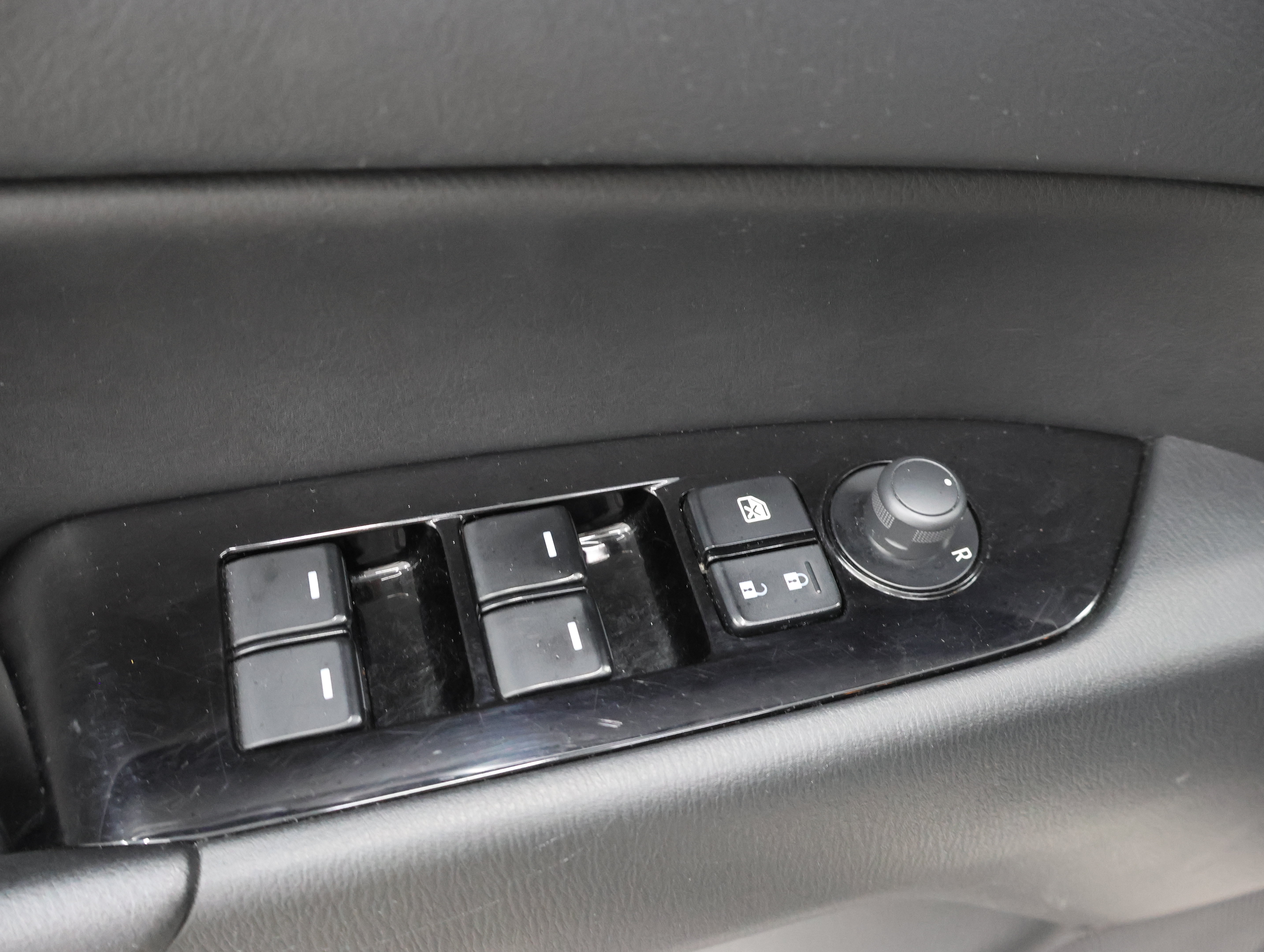 Used 2024 MAZDA CX-5 AWD 2.5 S w/ Select Package image 38