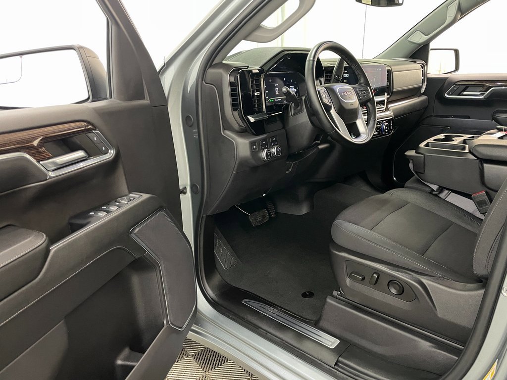 Certified 2024 GMC Sierra 1500 Elevation image 21