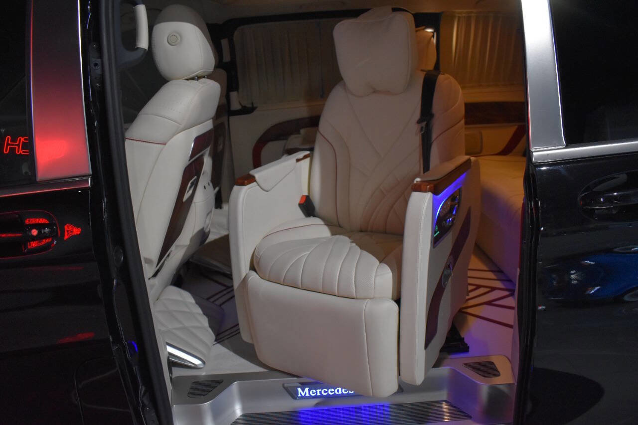 Used 2021 Mercedes-Benz Metris Passenger image 89