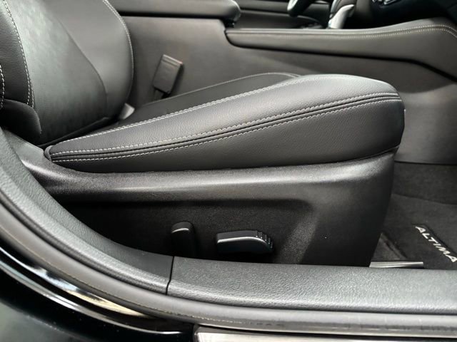 Used 2024 Nissan Altima 2.5 SL image 18