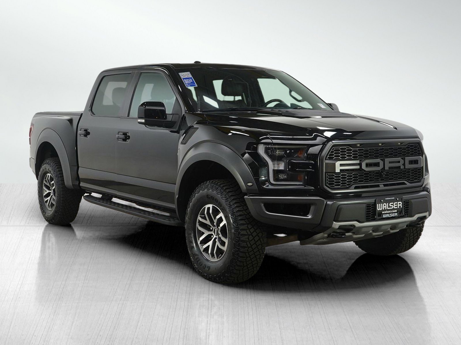 Used 2017 Ford F150 Raptor w/ Equipment Group 802A Luxury image 7