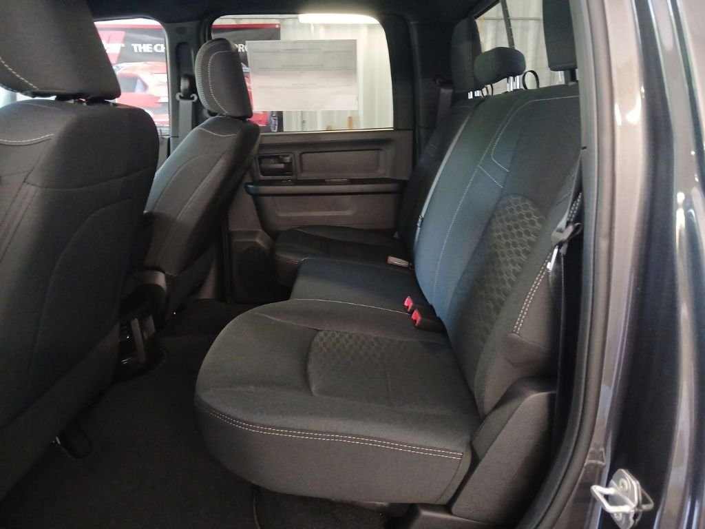 New 2026 RAM 2500 Tradesman AWD/4WD image 38