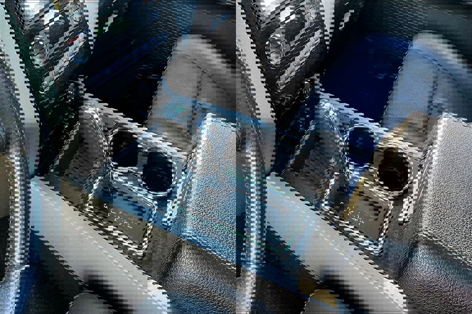 Used 2013 Ford Expedition Limited image 18