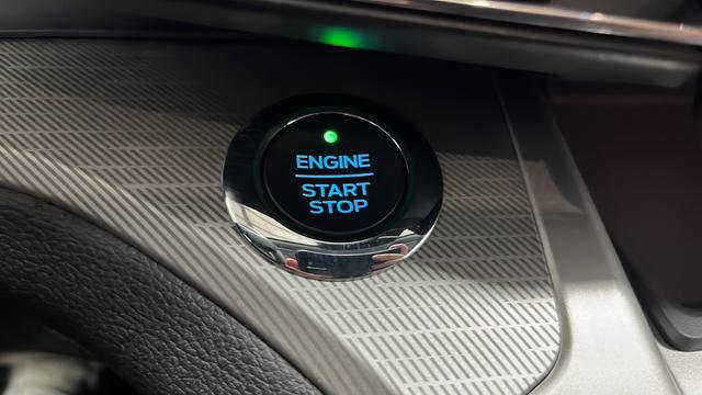 Used 2021 Ford Explorer XLT w/ XLT Sport Appearance Package image 22