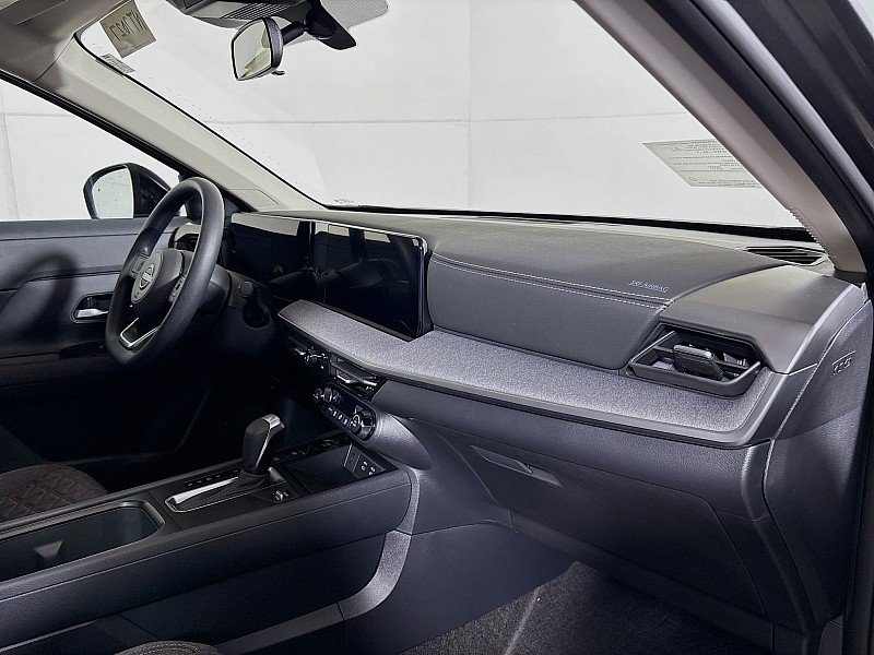 New 2026 Nissan Kicks SV w/ Cold Weather Package image 26