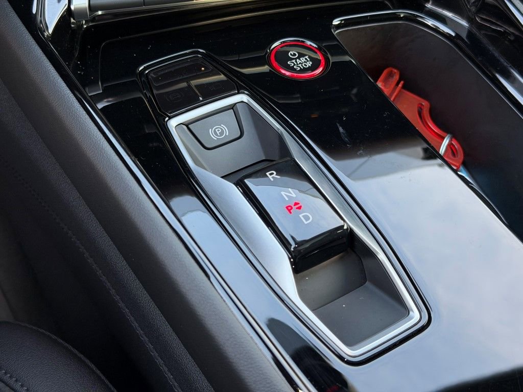 Certified 2023 Audi e-tron GT Premium Plus image 33