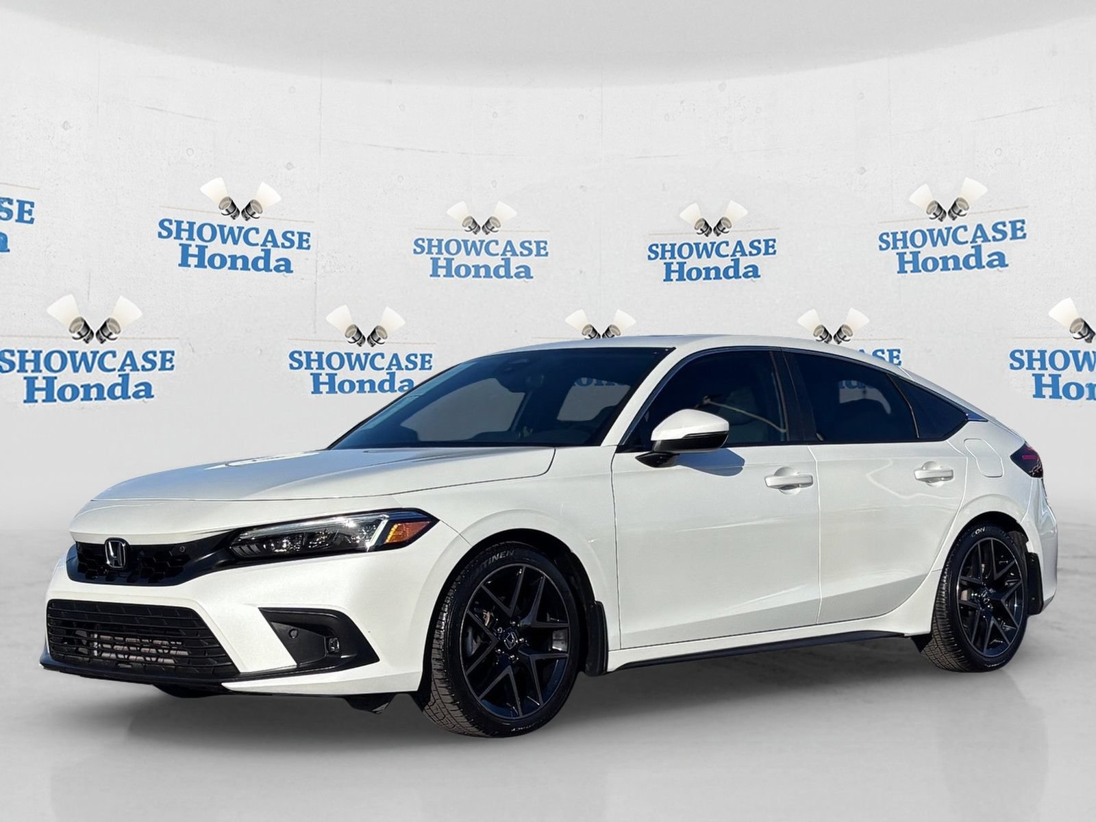 Used 2022 Honda Civic Sport Touring image 2