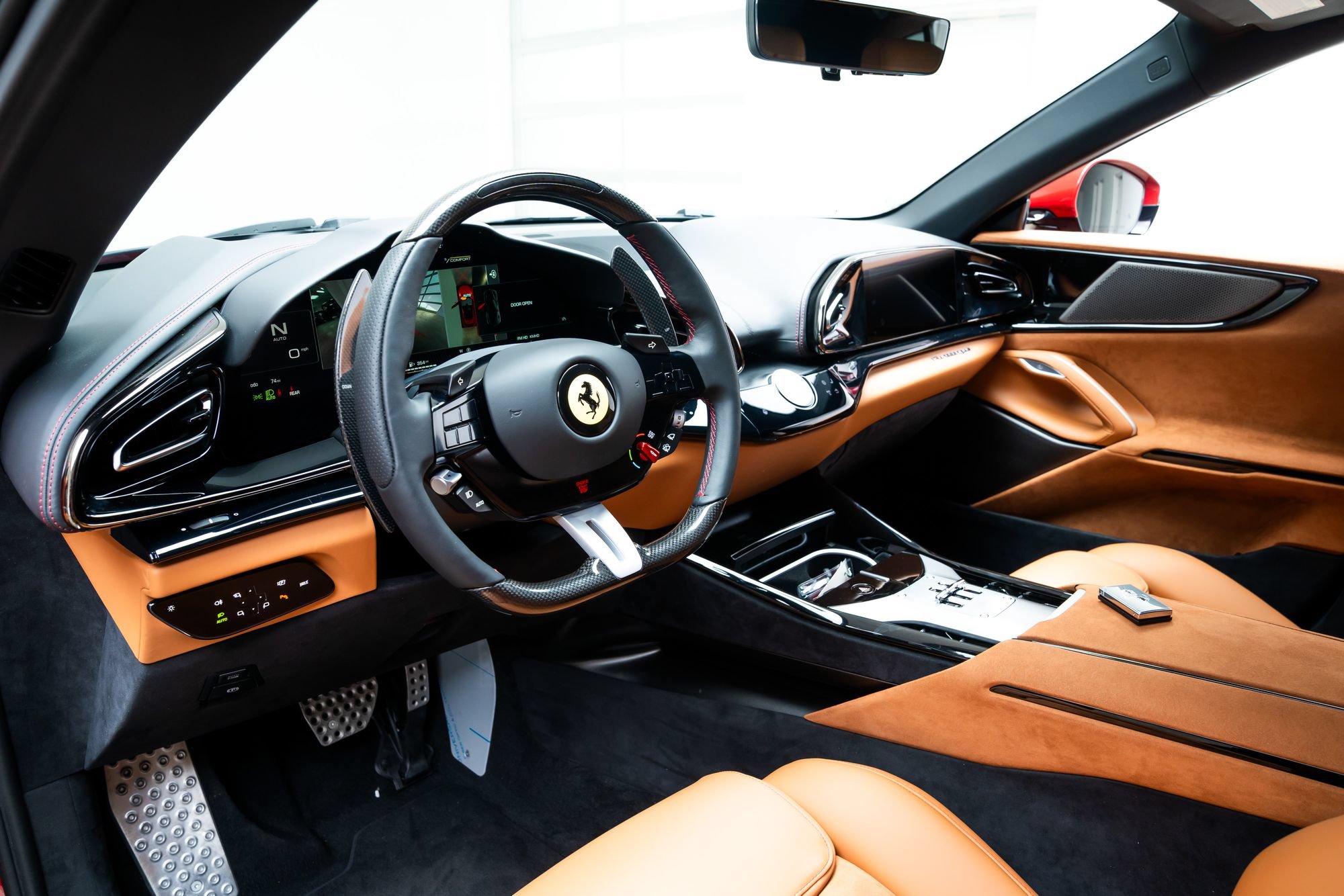 Used 2026 Ferrari Purosangue AWD/4WD image 22