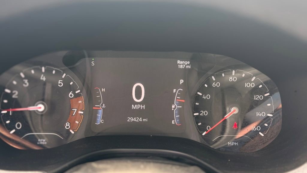 Used 2023 Jeep Compass Latitude image 12