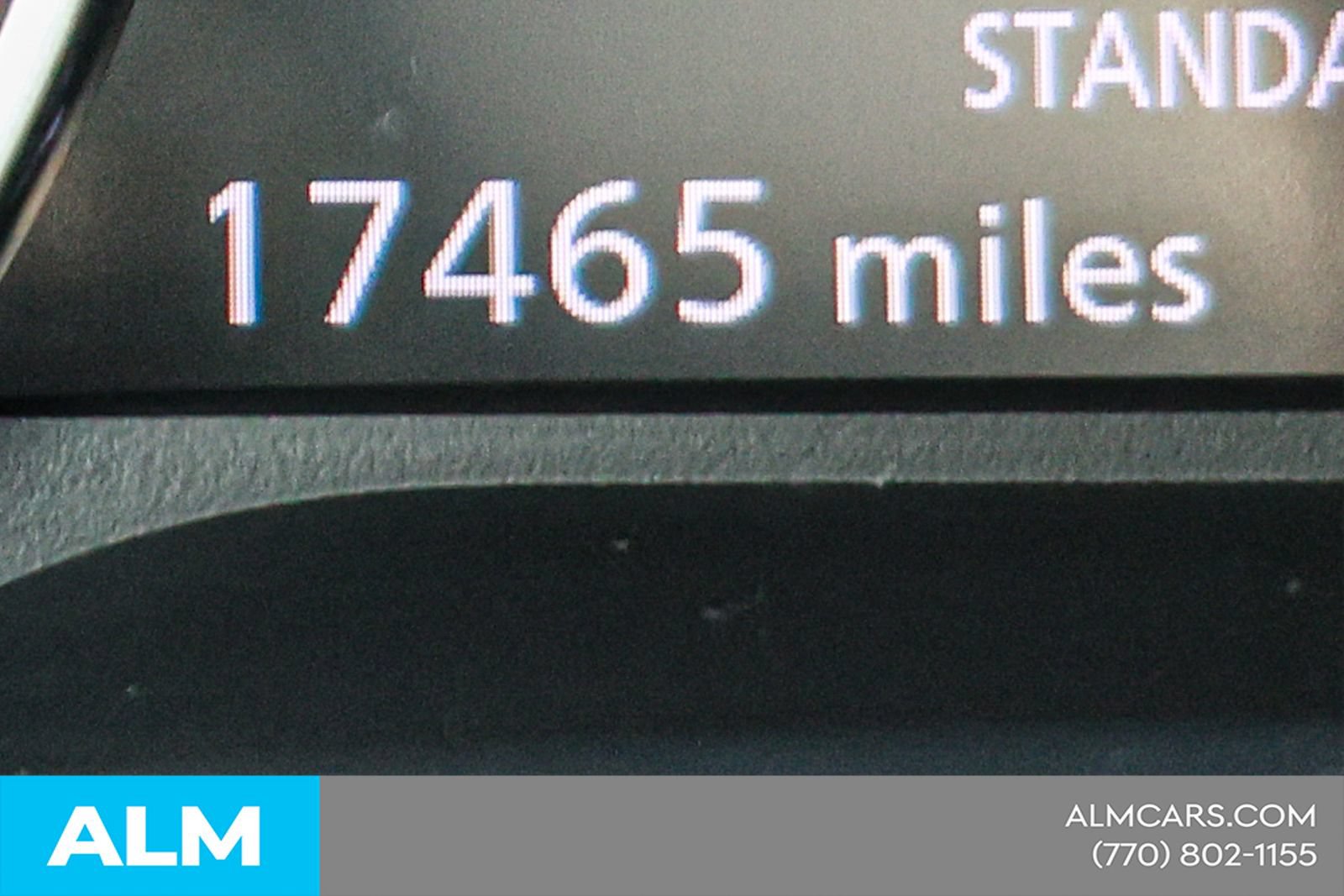 Used 2024 Nissan Pathfinder SV w/ SV Premium Package FWD image 43