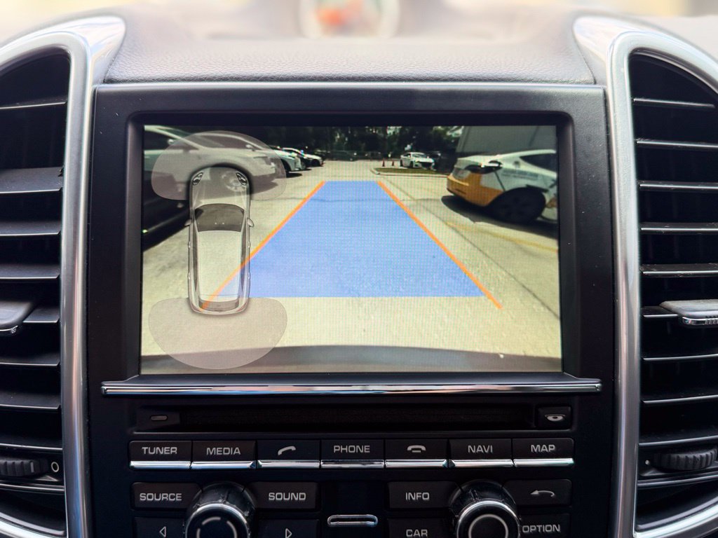 Used 2016 Porsche Cayenne AWD/4WD image 31