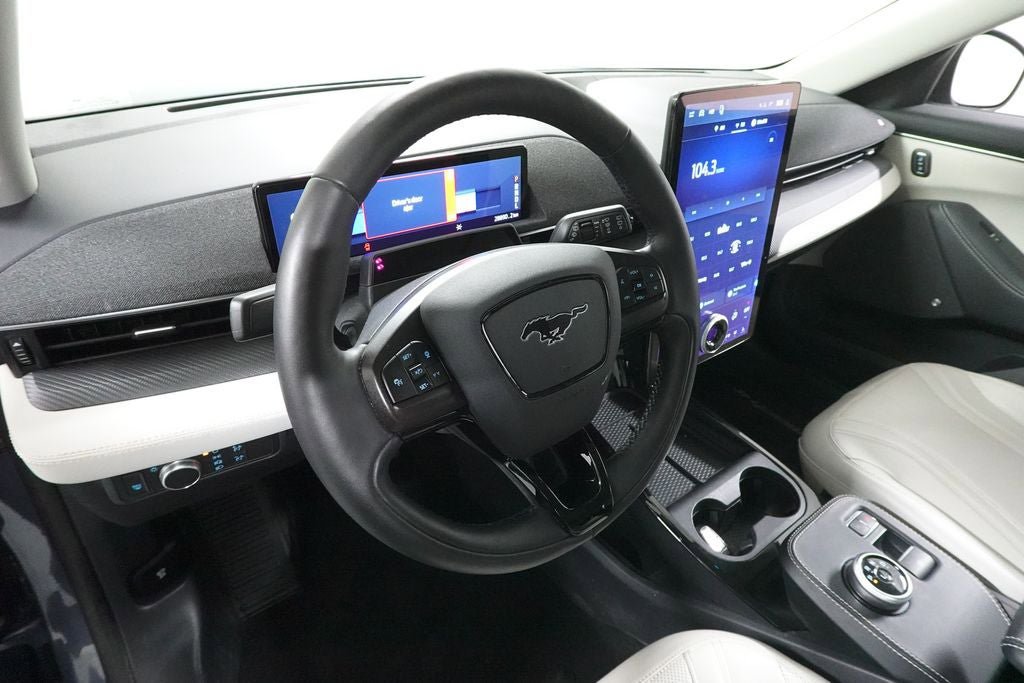 Used 2021 Ford Mustang Mach-E Premium AWD/4WD image 27