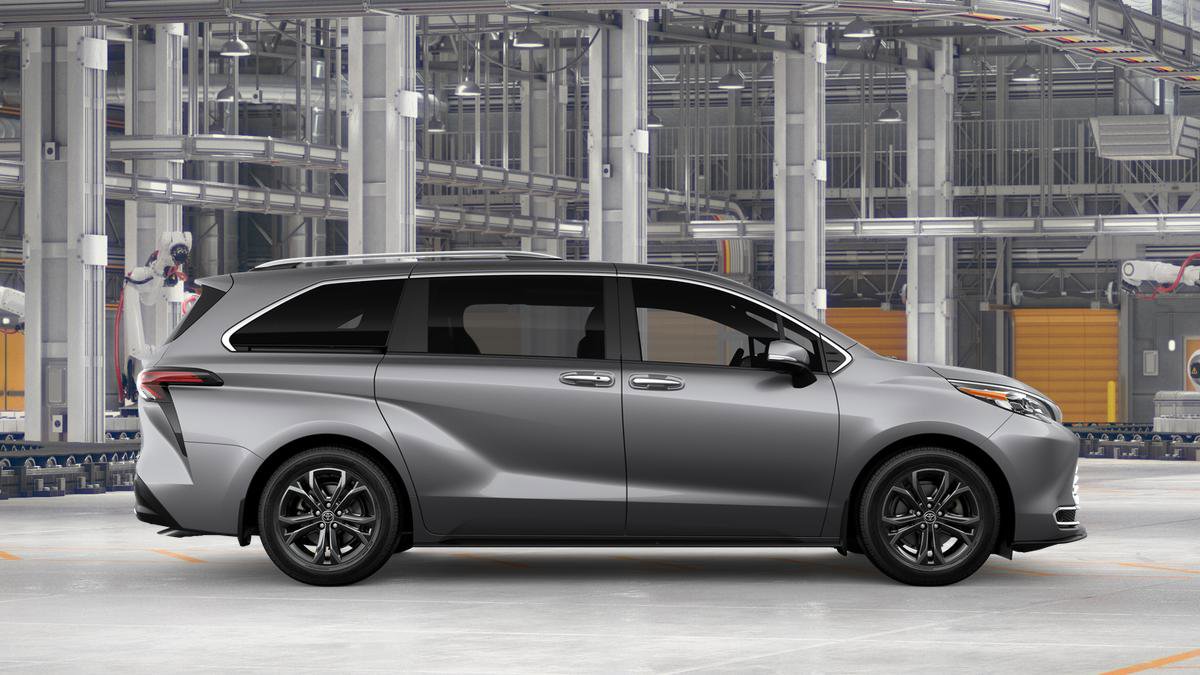 New 2026 Toyota Sienna Platinum AWD/4WD image 14