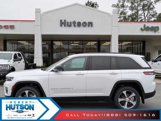 New 2025 Jeep Grand Cherokee Limited w/ MOPAR Finishing Package