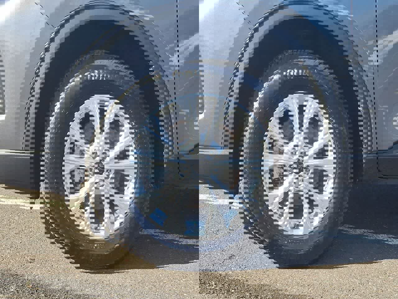 Used 2025 Ford Escape Active image 29