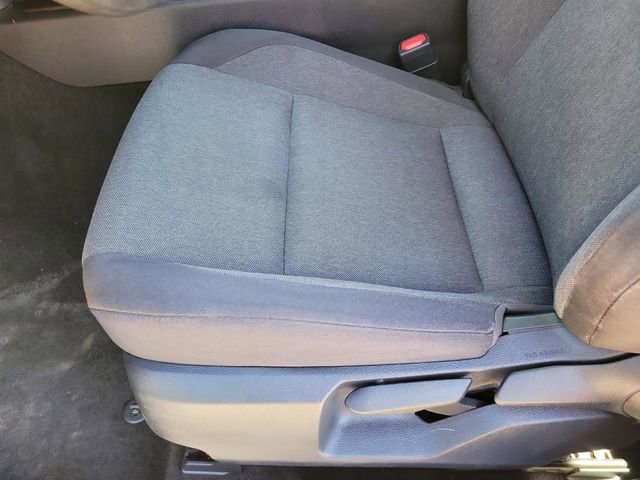 Used 2025 Toyota Camry LE FWD image 10