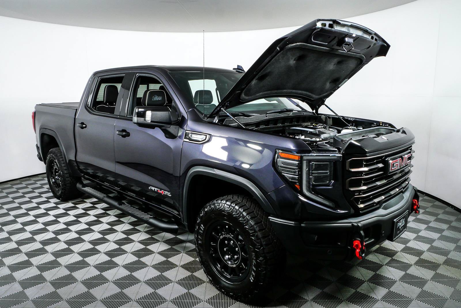 Certified 2024 GMC Sierra 1500 AT4X w/ AT4X AEV Edition AWD/4WD image 33