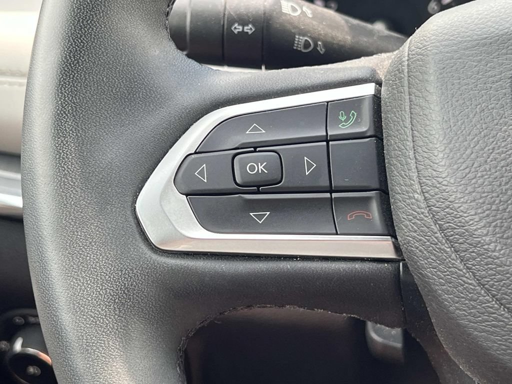 Used 2023 Jeep Compass Limited AWD/4WD image 25