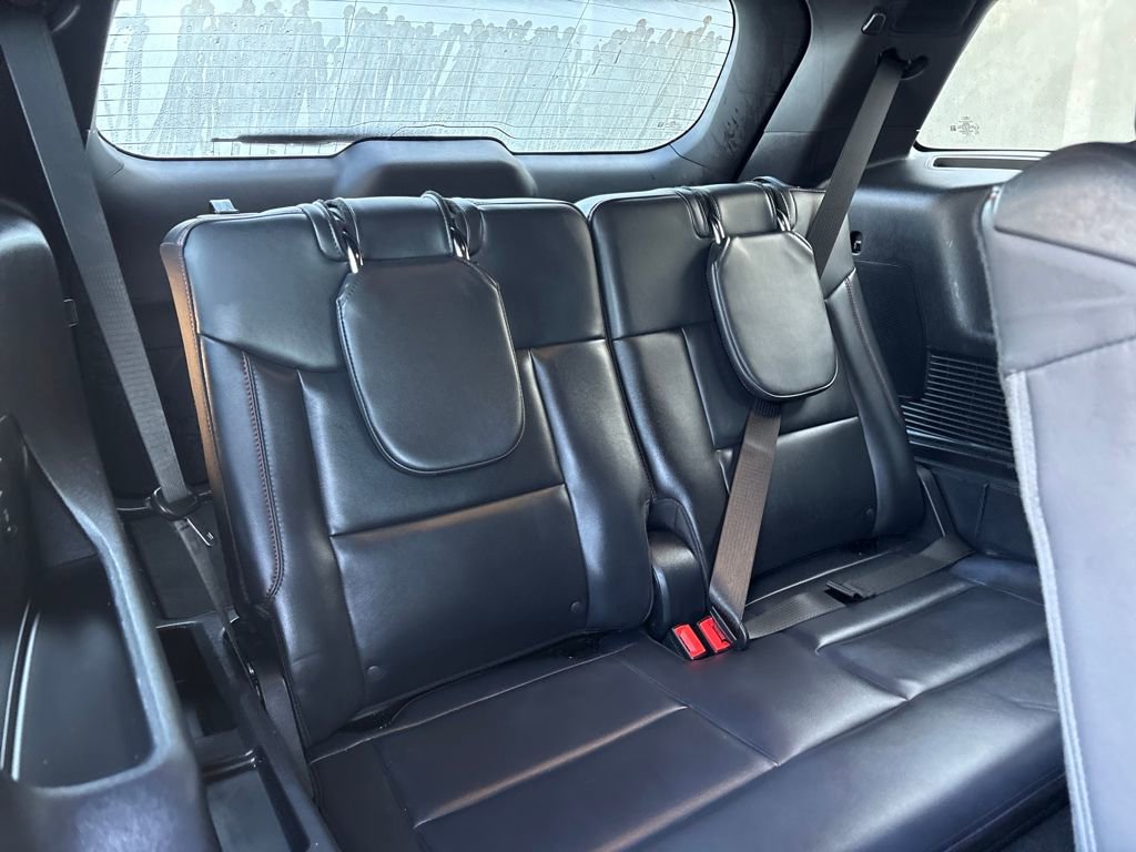 Used 2025 Ford Explorer ST-Line image 30