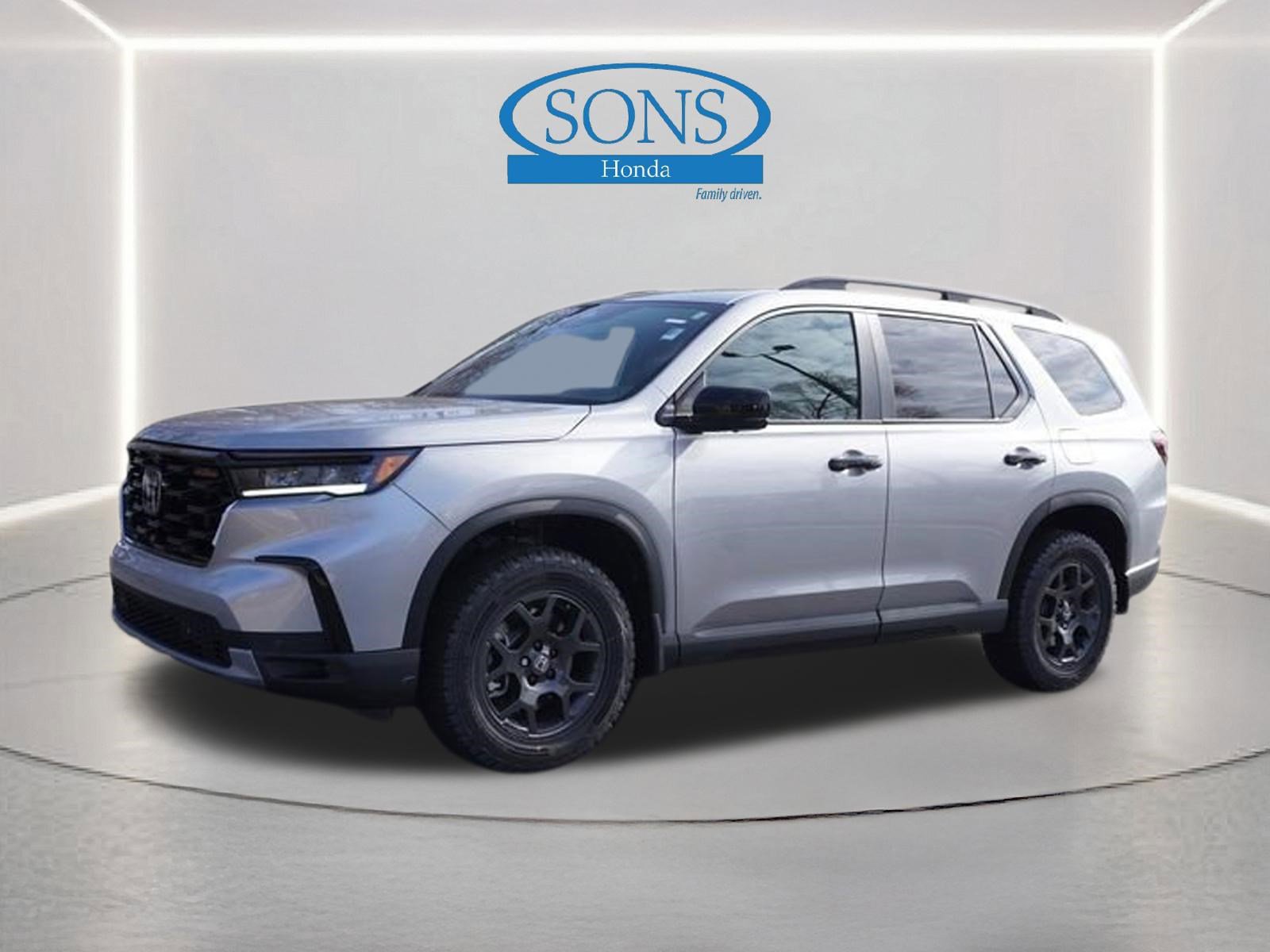 Used 2025 Honda Pilot TrailSport image 27
