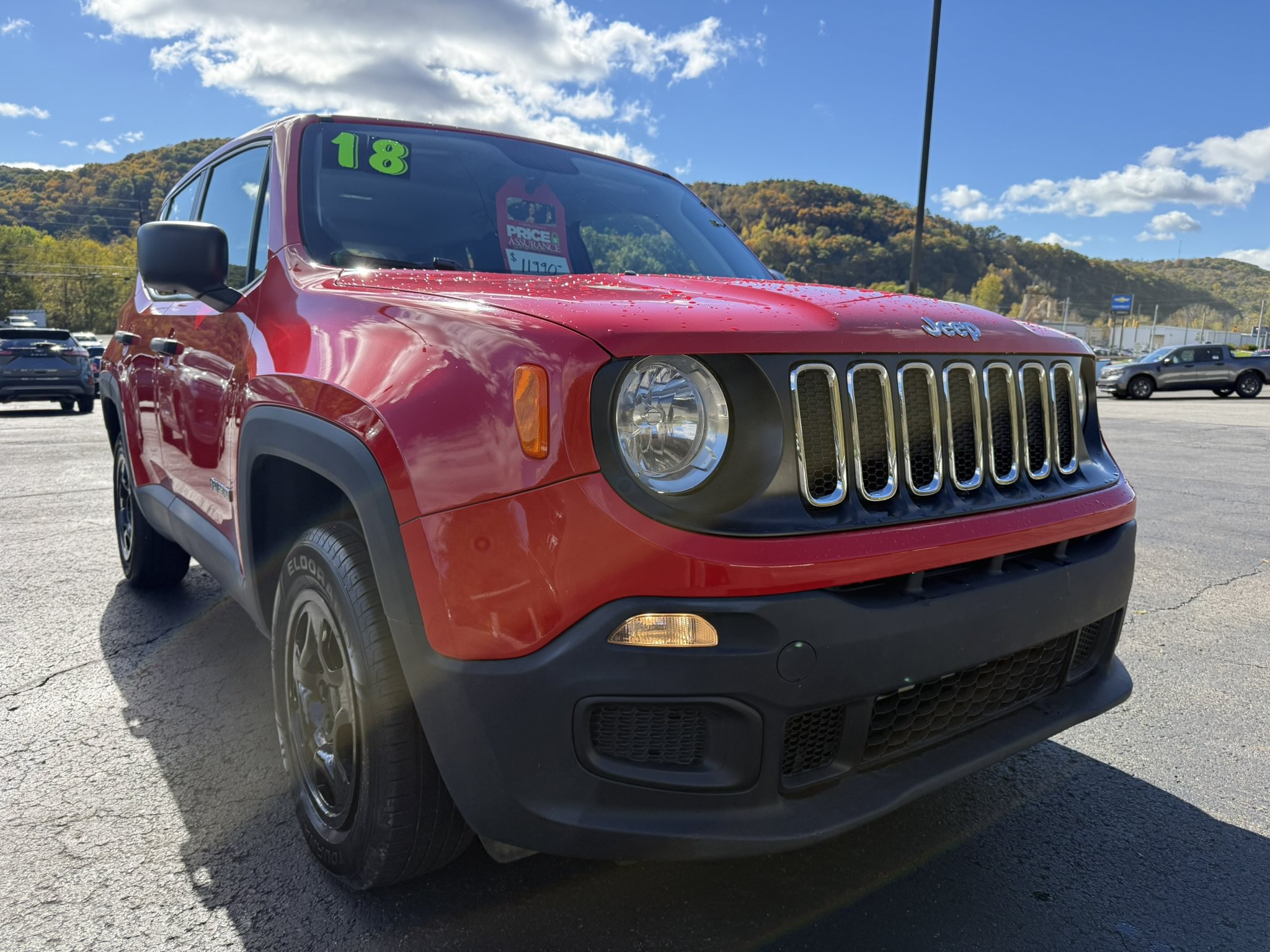 Used 2018 Jeep Renegade Sport w/ Power & Air Group AWD/4WD image 1