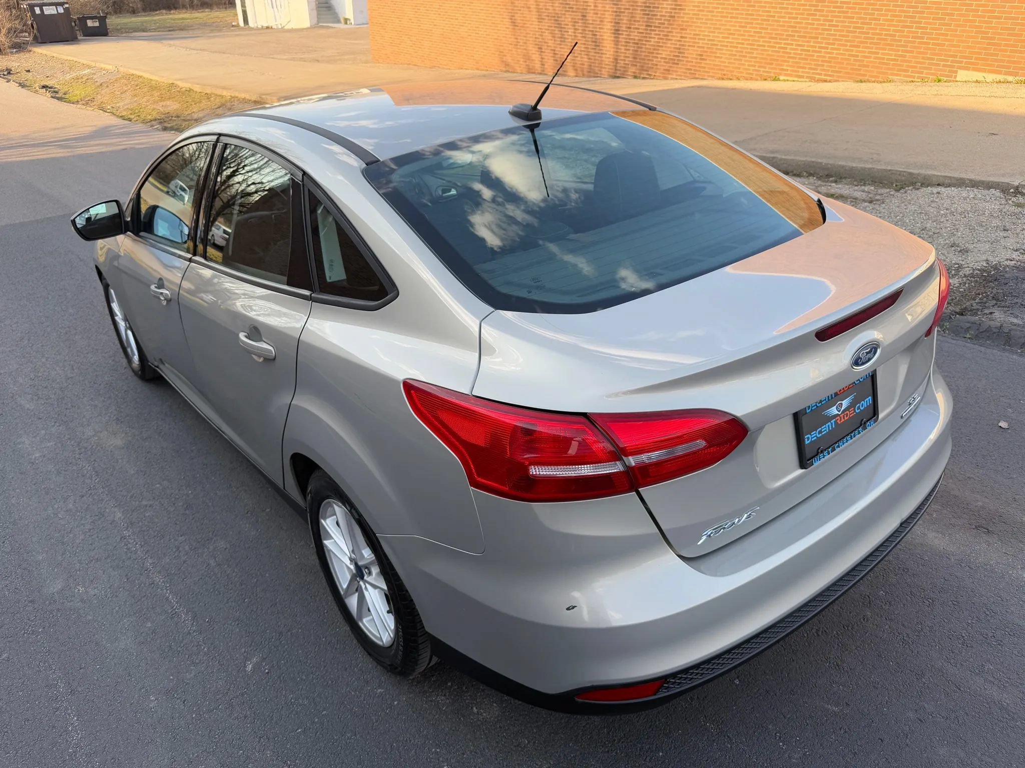 Used 2015 Ford Focus SE FWD image 12