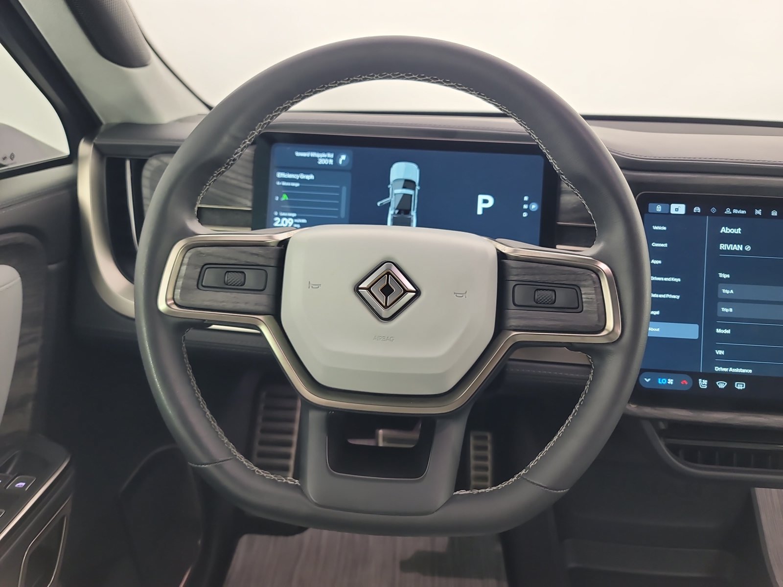 Used 2022 Rivian R1T Adventure AWD/4WD image 26
