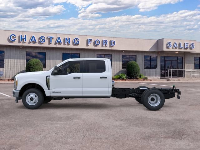 New 2026 Ford F350 XL w/ XL Chrome Package AWD/4WD image 3