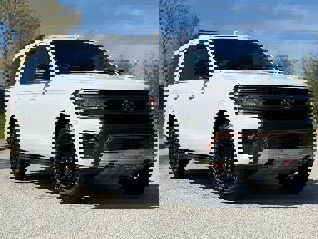 Certified 2022 Ford Expedition Timberline image 2
