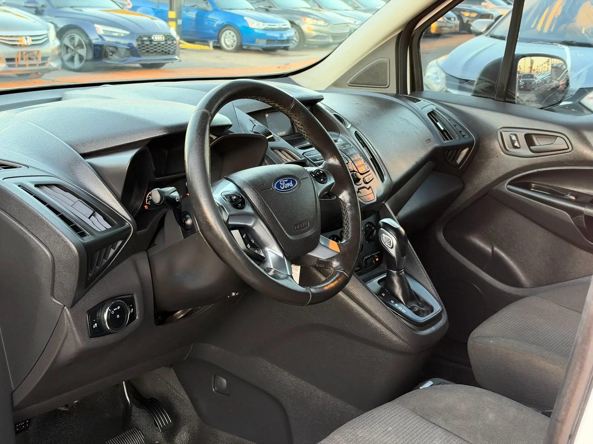 Used 2018 Ford Transit Connect XL FWD image 20
