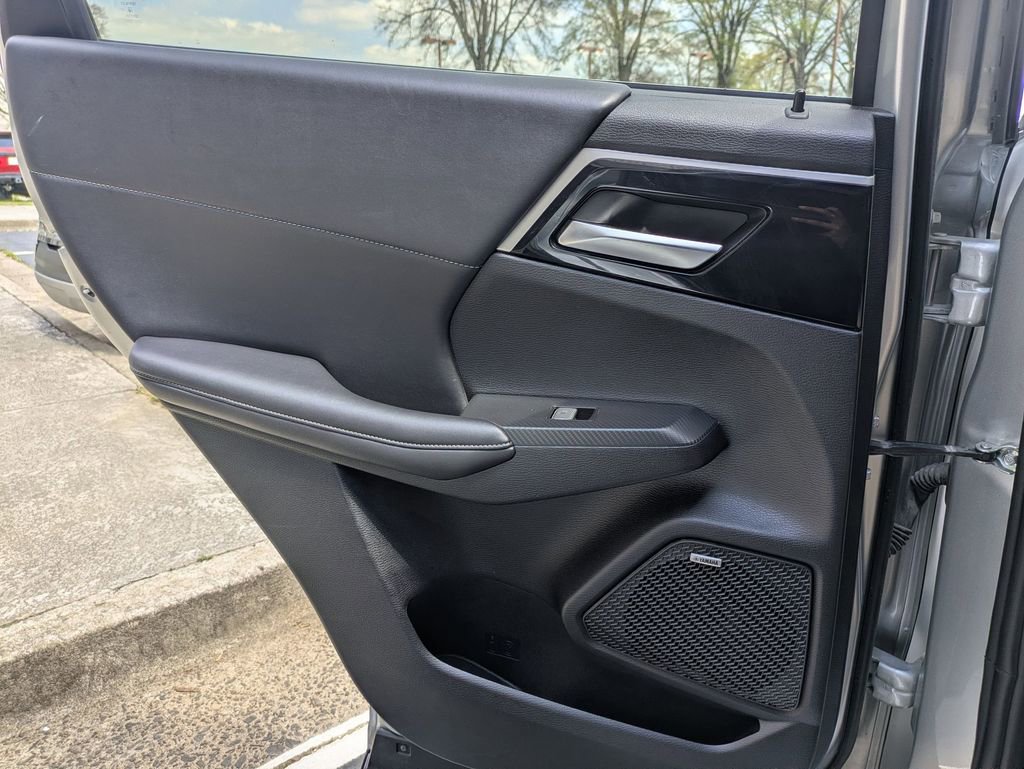 Used 2025 Mitsubishi Outlander SE AWD/4WD image 26