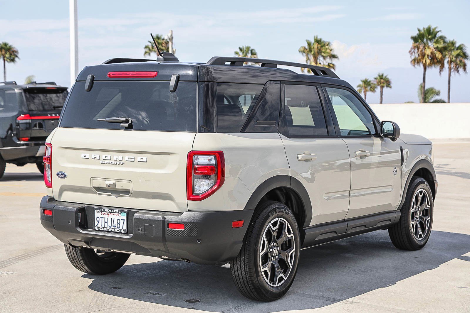 Used 2025 Ford Bronco Sport Outer Banks w/ Outer Banks Tech Package+ AWD/4WD image 7