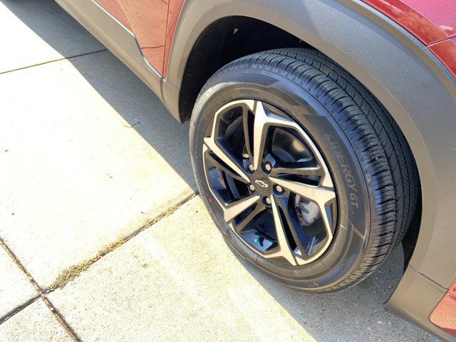Used 2022 Chevrolet TrailBlazer RS FWD image 33