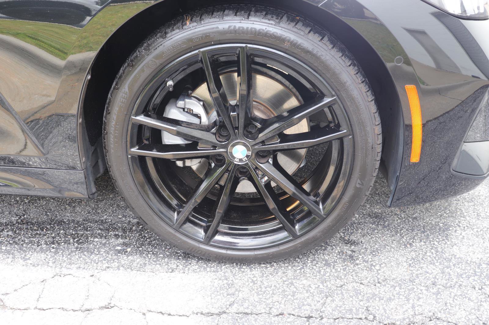 Used 2023 BMW 330i xDrive Sedan w/ M Sport Package AWD/4WD image 39