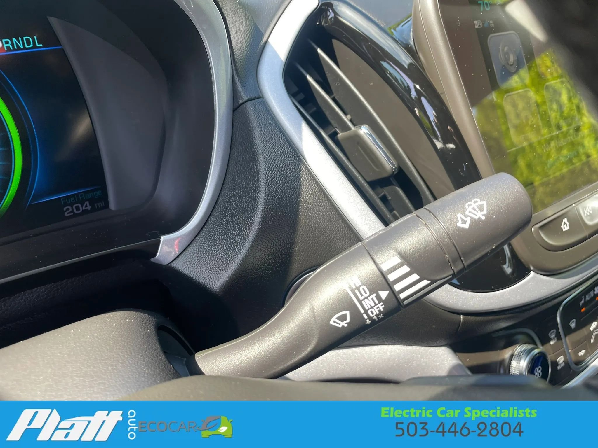 Used 2018 Chevrolet Volt LT w/ Comfort Package FWD image 32
